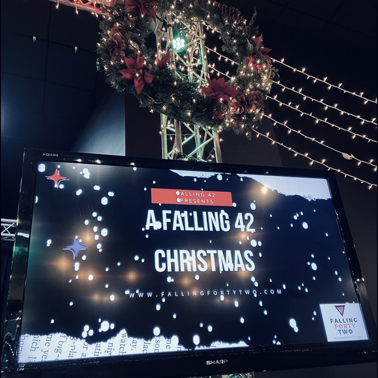 Fallingfortytwo-christmas-header